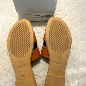 Steve Madden Greece Cognac Sandal